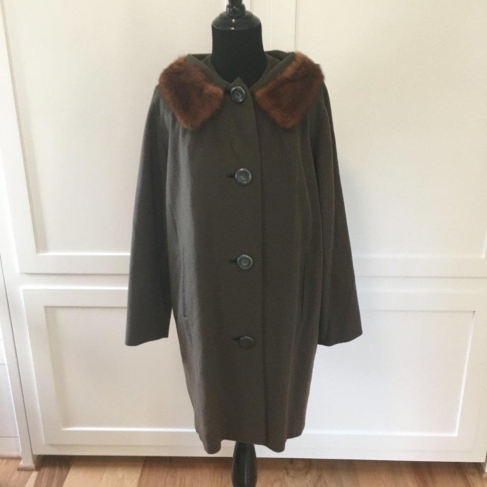 Vintage Britainaire - Starobin Exclusive - Wool and Fur Mid-Length Coat